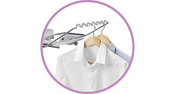 Можно повесить одежду после глажения: удобная вешалка