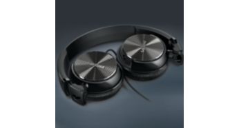 Slim and compact foldable design for easy portability