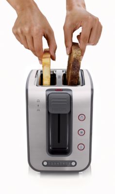 Variable width bread slots