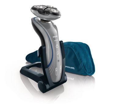 SensoTouch DualPrecision heads wet and dry electric shaver
