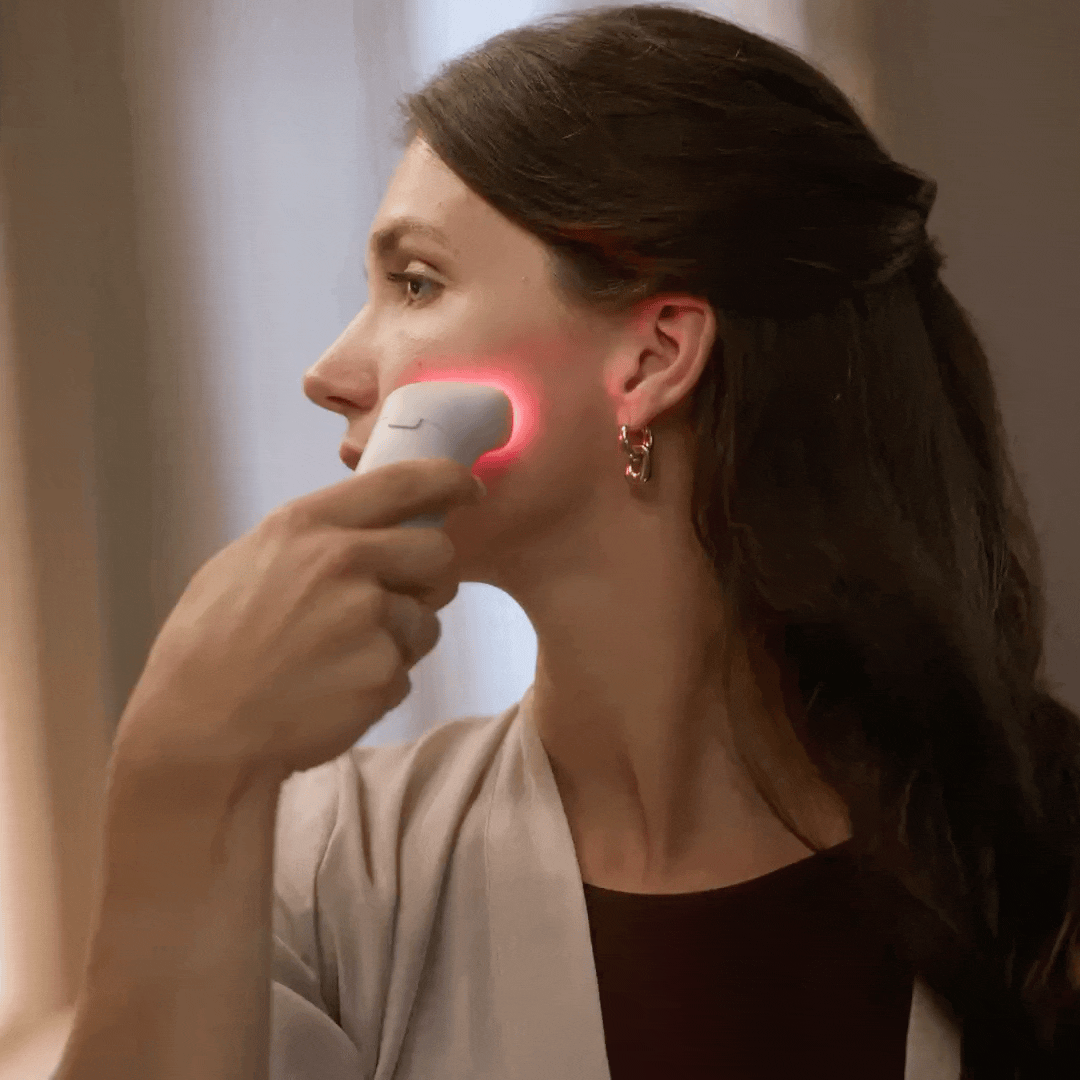 Б'юті-набір для догляду зі Skin LED