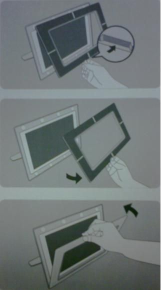 Removing the front frame of Philips Photoframe