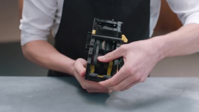 Saeco főzőegység karbantartás YouTube Saeco főzőegység karbantartás YouTube