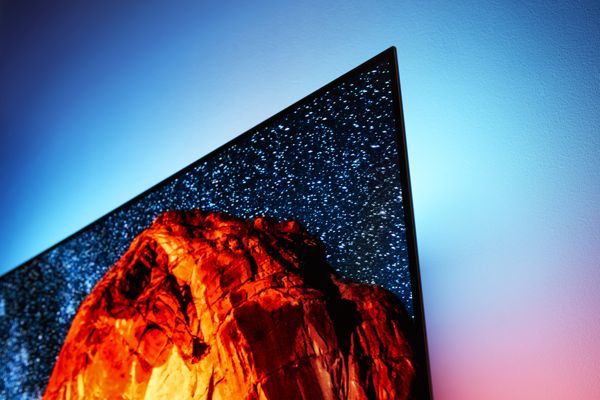 Philips 2018: OLED803 Series (55OLED803, 65OLED803)