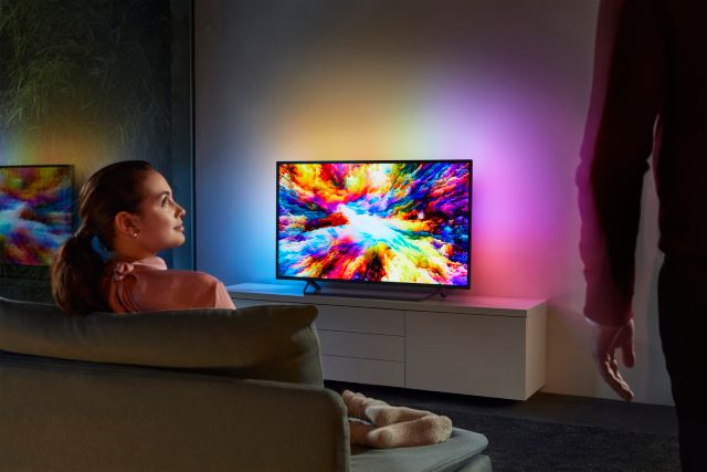 Philips 2018: 7303 Series