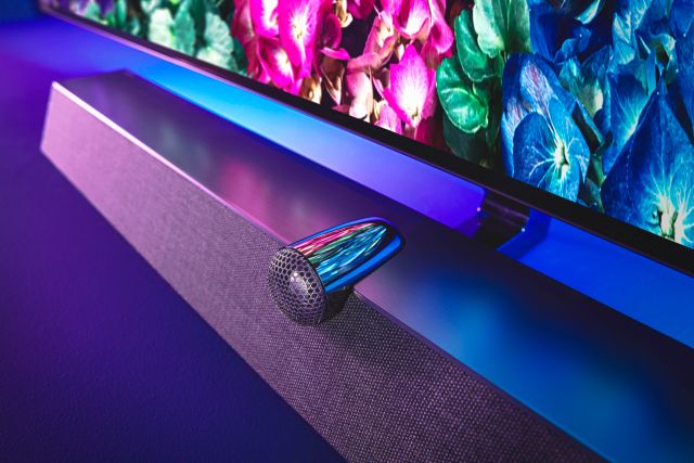 Philips 2020: OLED935 Series with Ambilight 4 and 3.1.2 Sound by Bowers & Wilkins