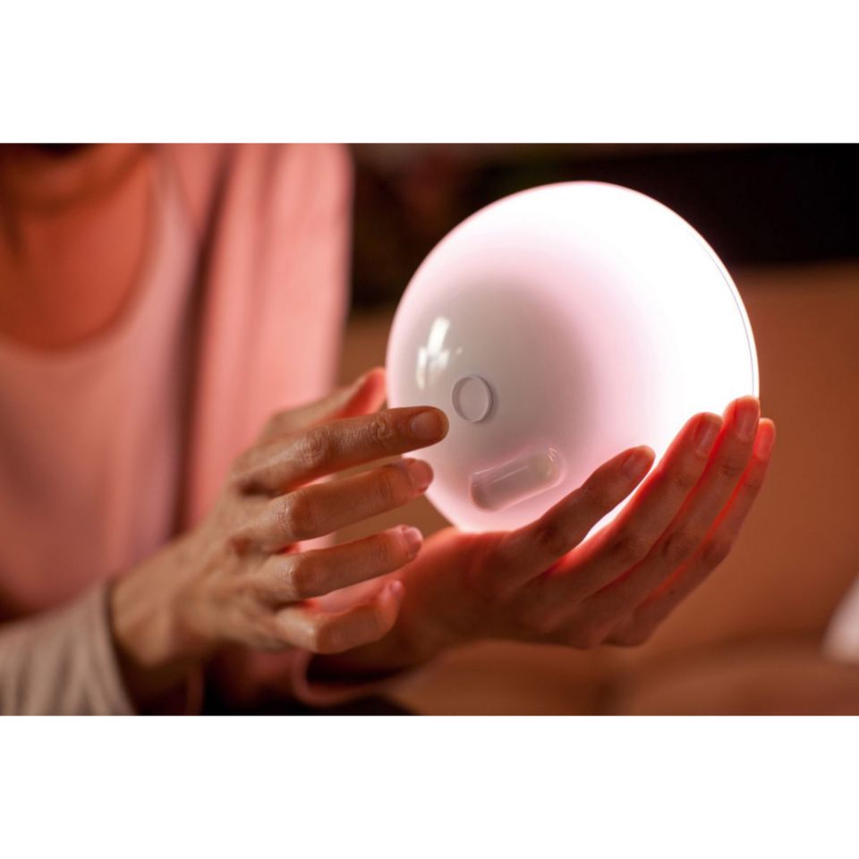 Hue White And Color Ambiance Philips Hue Go Witte En Gekleurde Sfeerverlichting 8718696123096 Philips