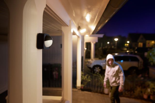 Philips Hue Motion Sensor Outdoor (Bewegungs- und Temperatursensor) Philips Hue Motion Sensor Outdoor (Bewegungs- und Temperatursensor)