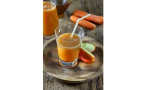 Apple carrot ginger smoothie | Philips