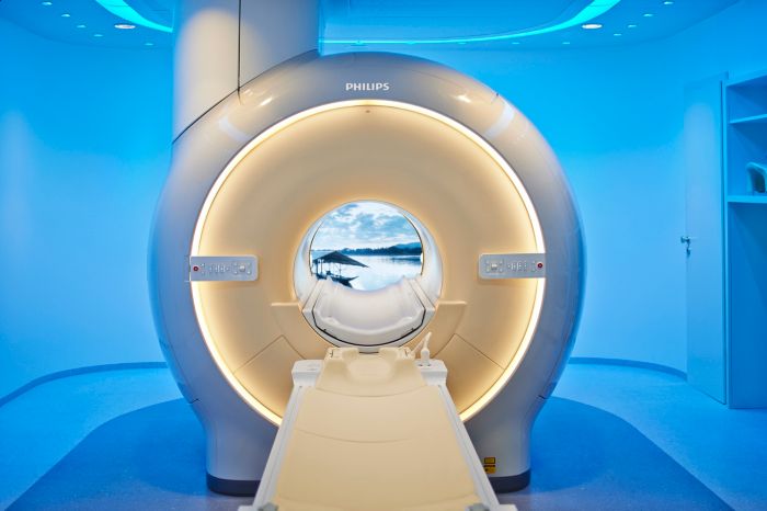 Philips, scans, image-guided therapy