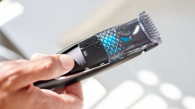 philips beard trimmer with vacuum