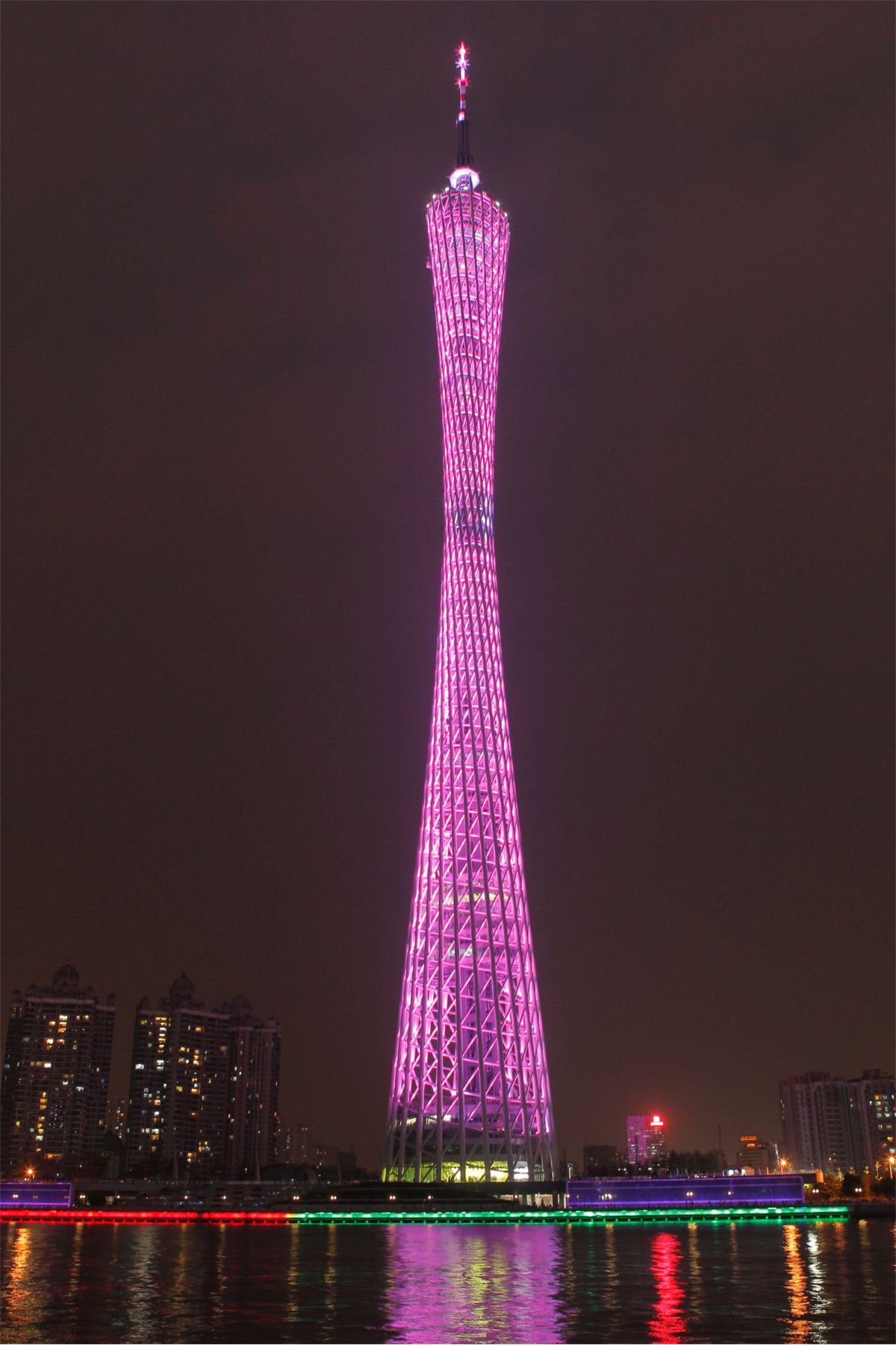 CA20150402_CO_001-AAA-global-guangzhous_canton_tower_at_night?$pnglarge$&wid=1200&fit=constrain