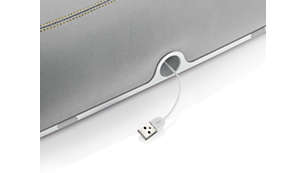 ปลั๊ก USB สำหรับเชื่อมต่อพลังงานและการเล่น