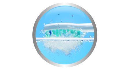 Brush head design maximizes sonic motion