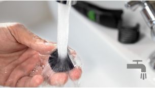 Detachable head for easy cleaning
