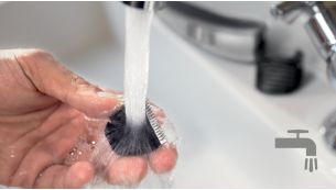 Detachable head for easy cleaning