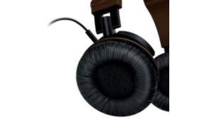 Adjustable earshells and headband fits the shape of any head