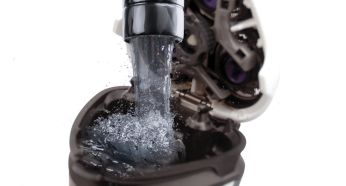 Fully washable: Simply rinse under the tap