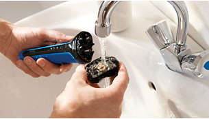Aquatec: pencukuran basah yang menyegarkan dengan busa atau pencukuran kering yang mudah