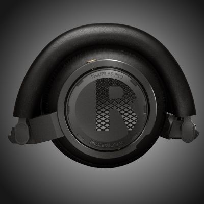 Складываются в компактную конструкцию для удобства хранения и переноски