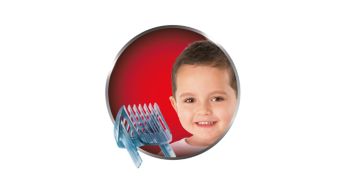 Gồm lược chải tóc cho trẻ em với 12 độ dài điều chỉnh được từ 1-23mm