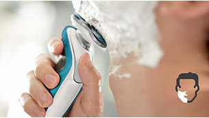Aquatec te ofrece un afeitado cómodo en seco o refrescante en húmedo