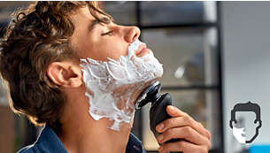 Aquatec oferă un bărbierit uscat confortabil sau un bărbierit umed revigorant