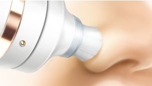 Step 2: Precision cleansing with smaller shape design to clean the nose area