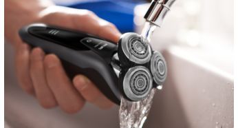 Shaver can be rinsed clean under the tap