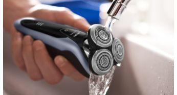 Shaver can be rinsed clean under the tap