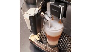 Silky smooth milk froth thanks to high speed LatteGo system