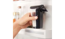 Крышка для LatteGo позволяет сохранить молоко в холодильнике свежим