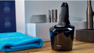 SmartClean keeps your shaver like new
