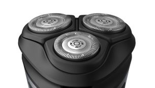 Los cabezales flexibles 4D siguen el contorno del rostro para un afeitado apurado
