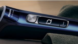 OLED display for dynamic SkinIQ and shaver notifications