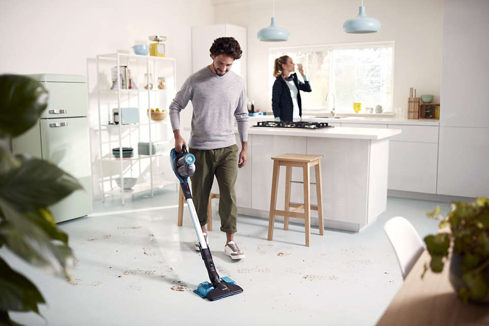 Fast. 3-in-1 with vacuum, mop and handheld