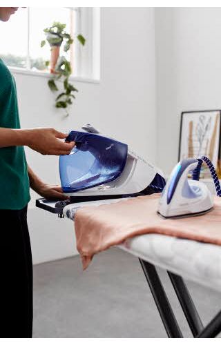 Powerful continuous steam for ultra faster ironing