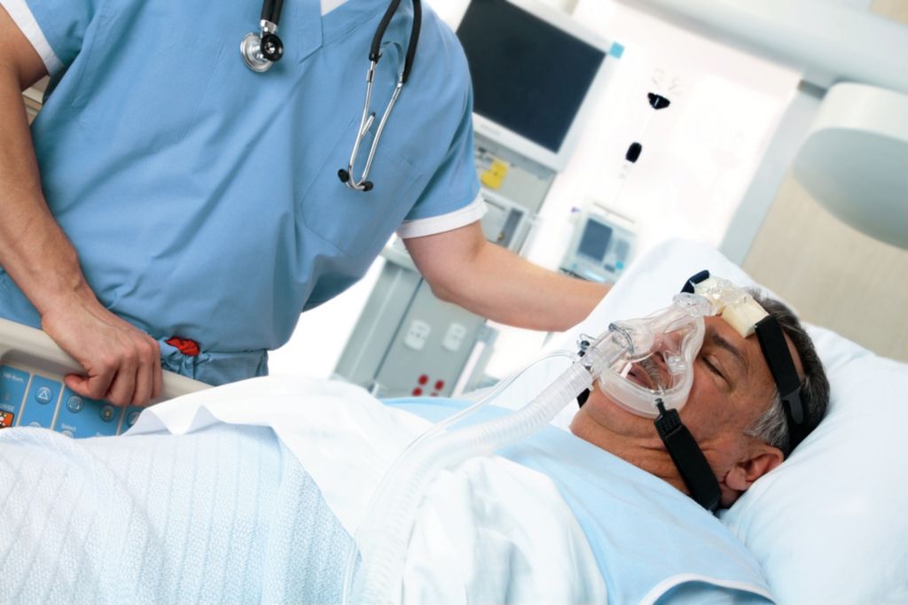 Comfortable seal minimizes facial pressure