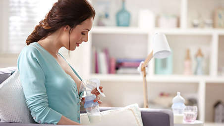 Express directly into Philips Avent bottles