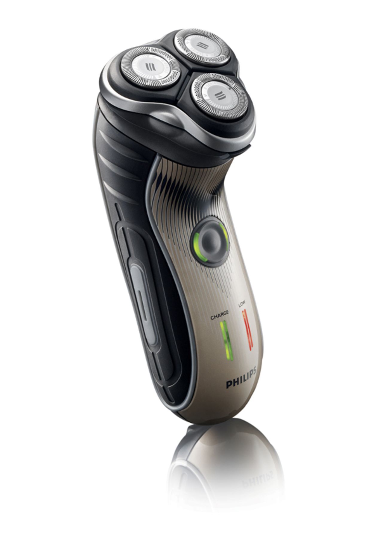 7000 Series Electric shaver HQ7360/17 | Philips