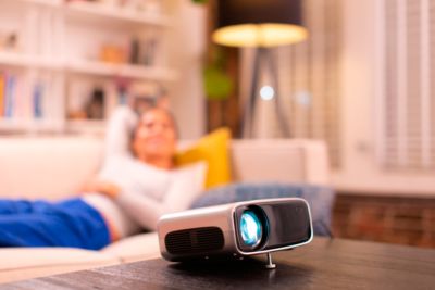 Smart Full HD experience in a compact projector