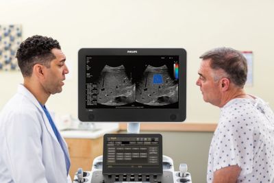 Philips EPIQ CVx With Doctor And Patient - Media Library | Philips