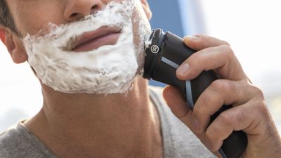 philips series 3000 wet and dry men's electric shaver