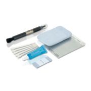 Screen protector/cleaning kit