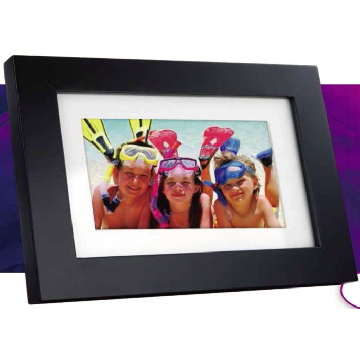 Your photos, one frame.
