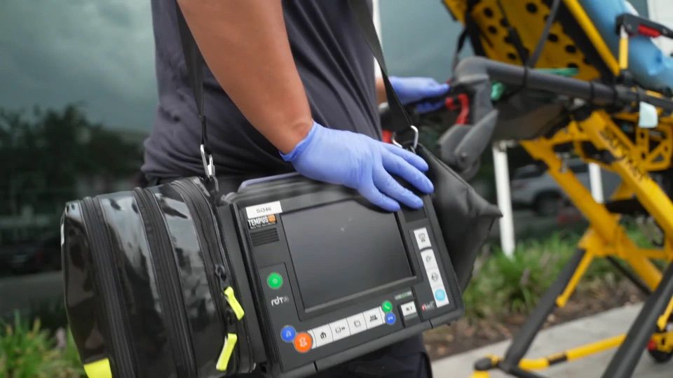 Vidéo Des soins d’urgence avancés disponibles en tout lieu