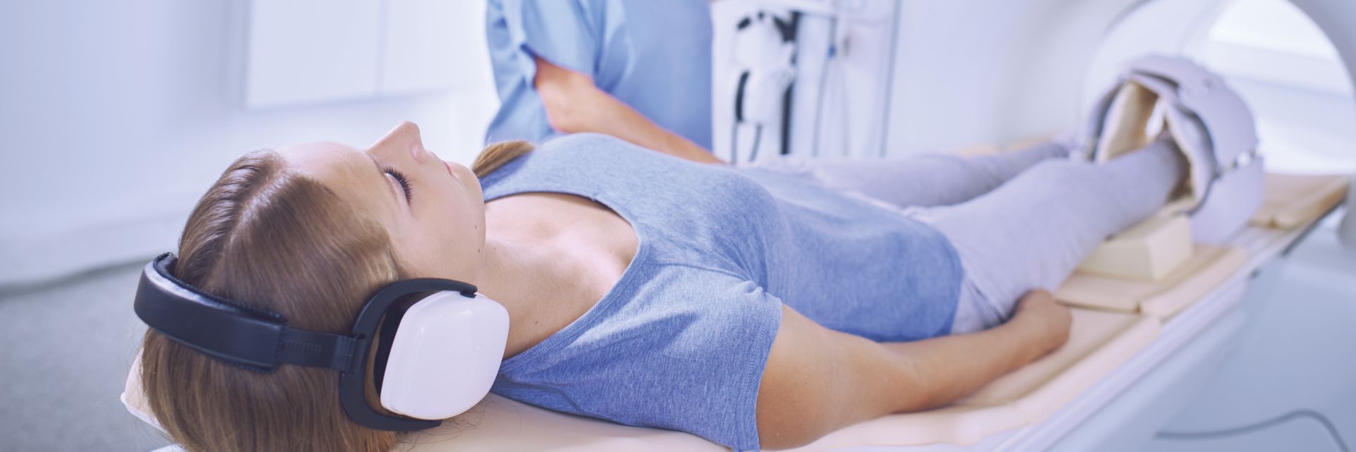 Image of a patient in an MR machine.