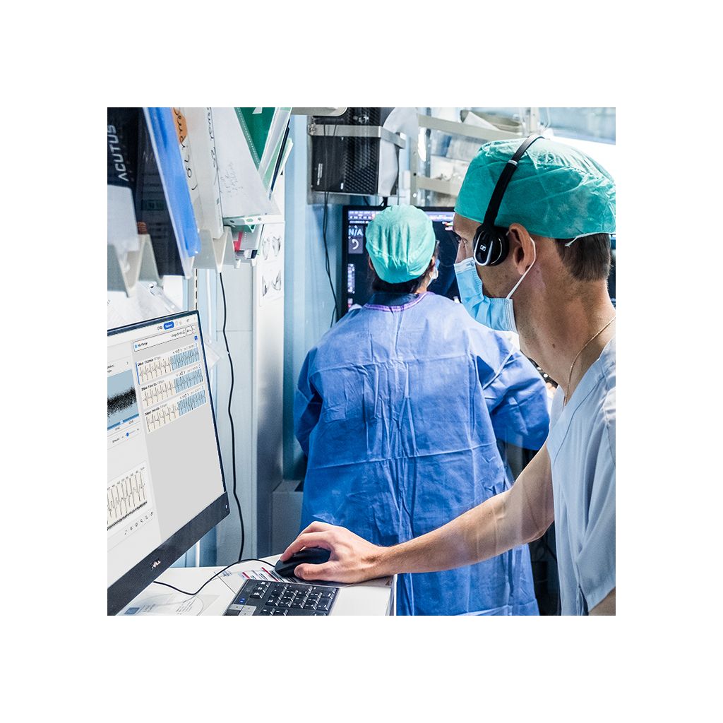   A clinician uses Cardiologs AI to streamline ECG analysis