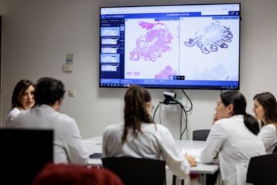 Digital pathology collaboration session