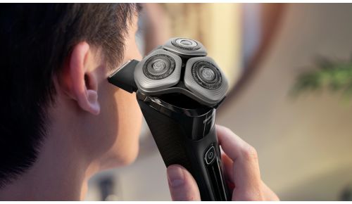 Recorta el bigote y las patillas